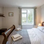 Peaceful Woodland Retreat Near Clifton, ブリストル